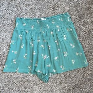 American Eagle High-Waisted Floral Soft Shorts